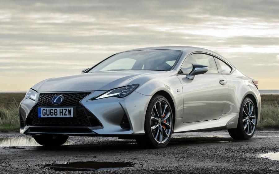 Lexus RC300h F-Sport (UK) '2019
